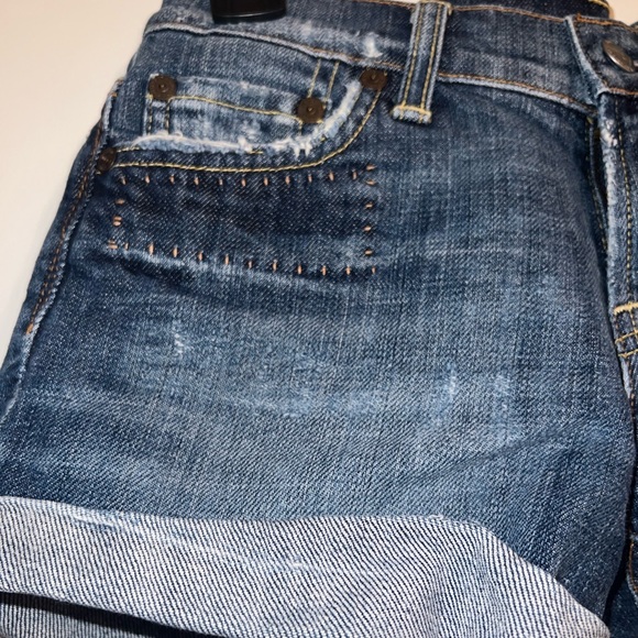 Citizens of humanity denim shorts. Size 25. Gently worn. Super cute & flattering - Picture 2 of 6